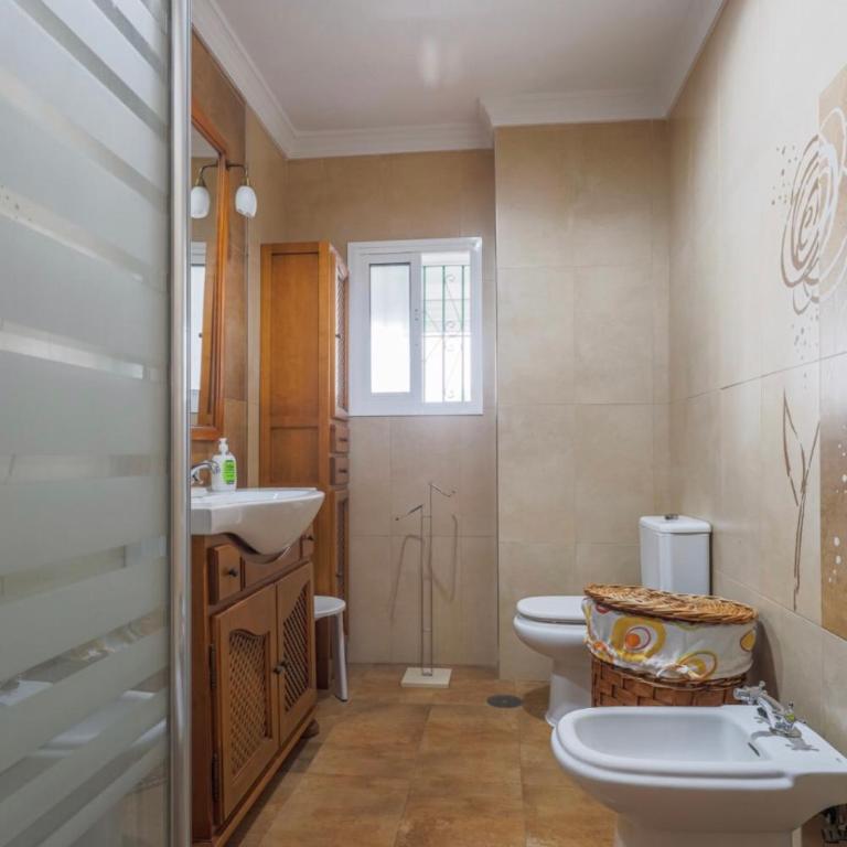 El reencuentro de Cádiz - Three-Bedroom Apartment - 21