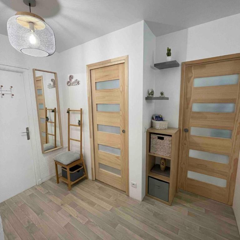 Le Cosy-appartement 4 pers, climatisé, grand terrasse plein sud, parking privatif - Apartment mit 1 Schlafzimmer - 17