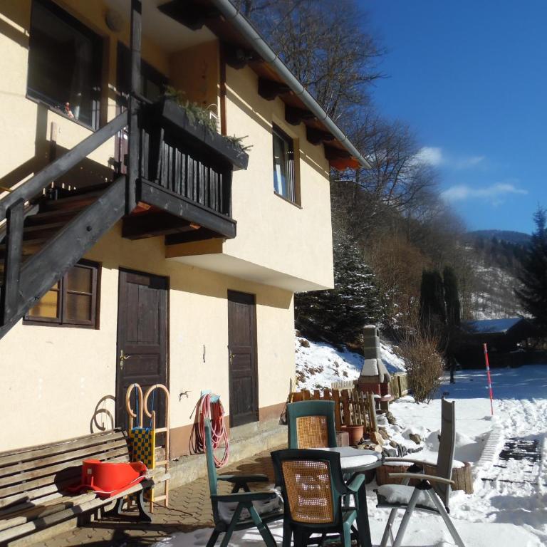 FeWo Katie - Apartment mit Blick auf die Berge - 1