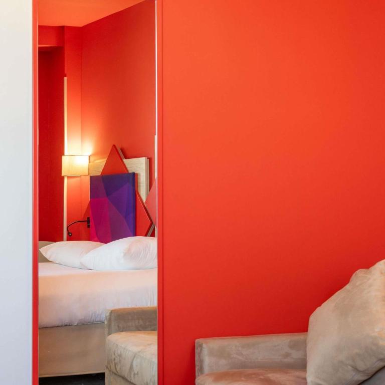 ibis styles Albi Centre Le Theatro - Chambre Double Standard avec Canapé-Lit - 10