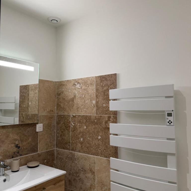 Appartement DAMPMARTIN - Appartement 1 Chambre - 3
