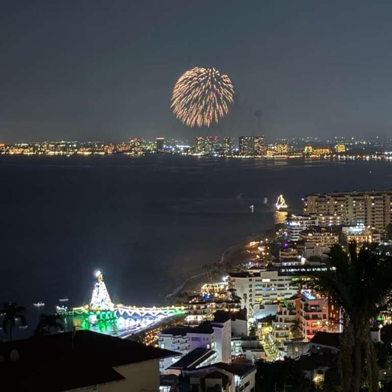 Two Bedroom Apartment with Ocean and City View by Eudy - Apartamento de 2 dormitorios - 7