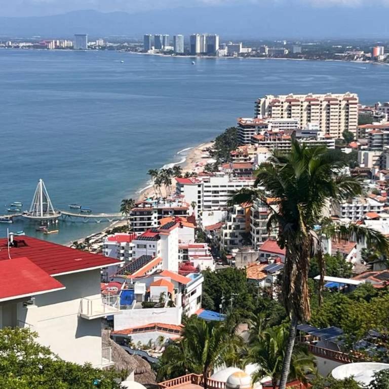 Two Bedroom Apartment with Ocean and City View by Eudy - Apartamento de 2 dormitorios - 14
