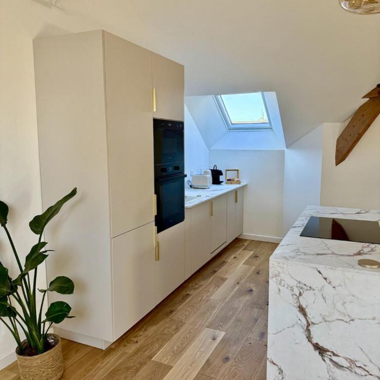 Loft d'exception de 115m2 - Hyper centre - Vue sur le Beffroi - Two-Bedroom Apartment - 11