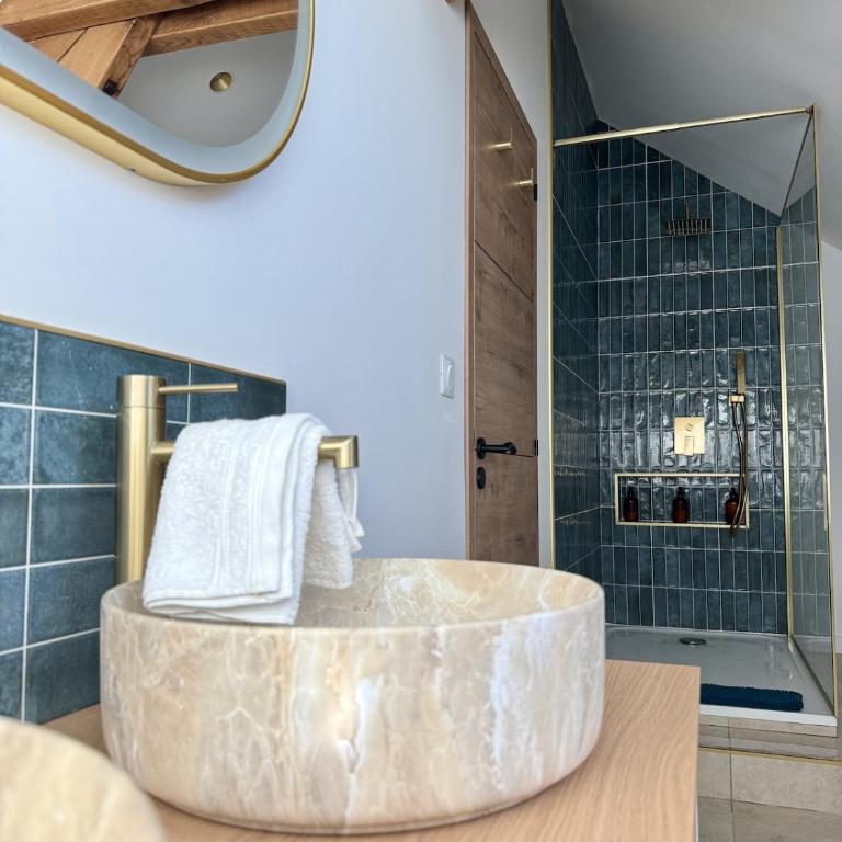 Loft d'exception de 115m2 - Hyper centre - Vue sur le Beffroi - Two-Bedroom Apartment - 4