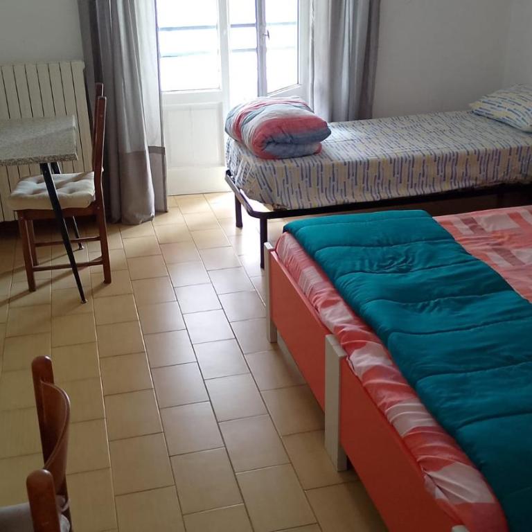Appartamento completo o Camere private, Lecco Centro vicino alla stazione e al lago - Camera Deluxe Matrimoniale/Doppia con Letti Singoli - 2