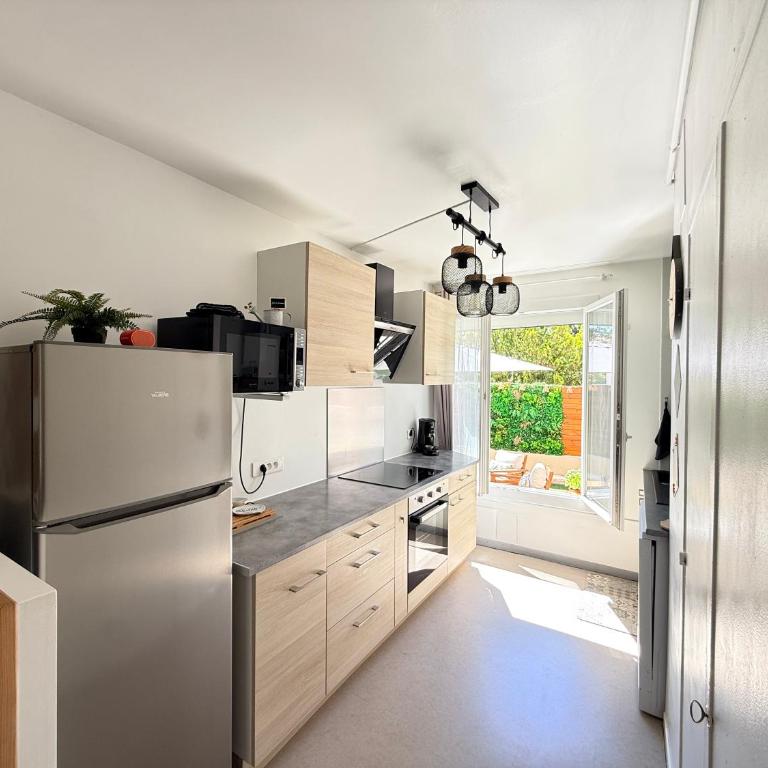 Le Cosy-appartement 4 pers, climatisé, grand terrasse plein sud, parking privatif - Apartment mit 1 Schlafzimmer - 4