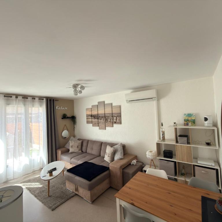 Le Cosy-appartement 4 pers, climatisé, grand terrasse plein sud, parking privatif - Apartment mit 1 Schlafzimmer - 8