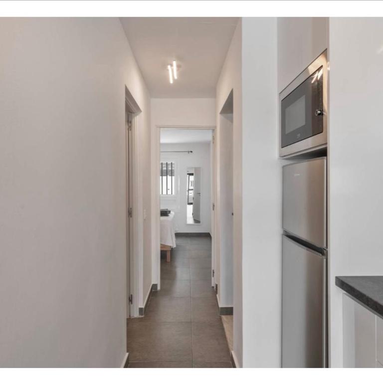 Suite4you 50 meters from the beach and main Avenue AC Wifi Int TV Channels - Appartement 1 Chambre - 7