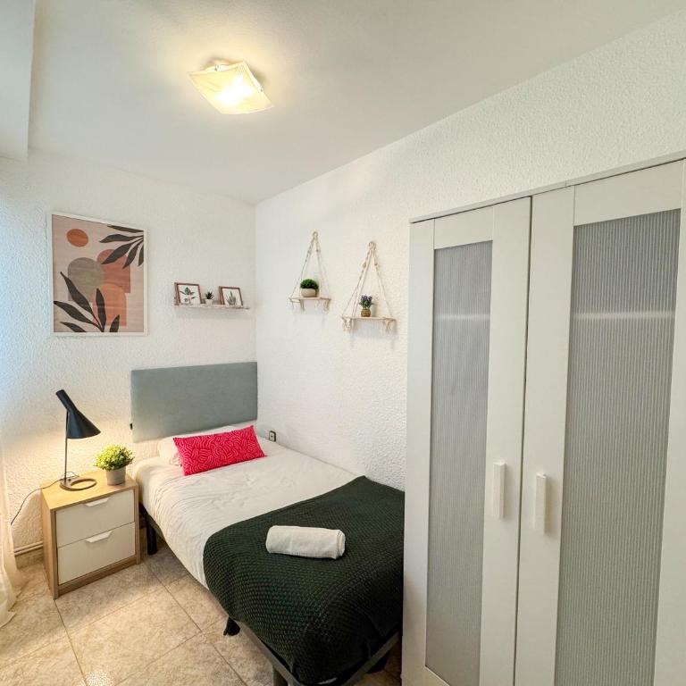 San Lorenzo del Pilar - Turistea - Apartamento de 3 dormitorios - 2