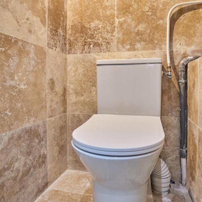 Rent a Room - Residence Meslay - Appartement 3 Chambres - 7