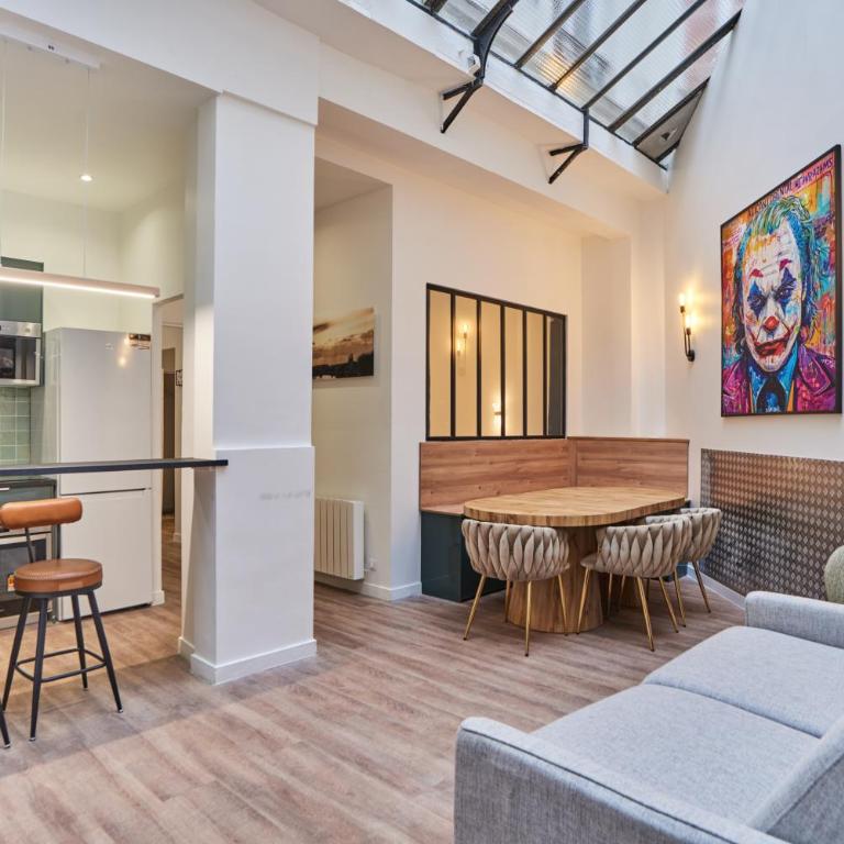 Rent a Room - Residence Meslay - Appartement 3 Chambres - 17