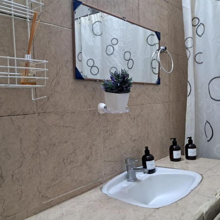 Hospedaje GUEMES - Apartamento de 1 dormitorio - 13