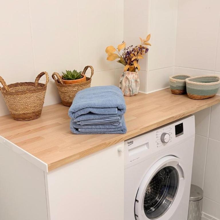 Apartamento de dos dormitorios con vistas al mar - Two-Room Apartment - 12