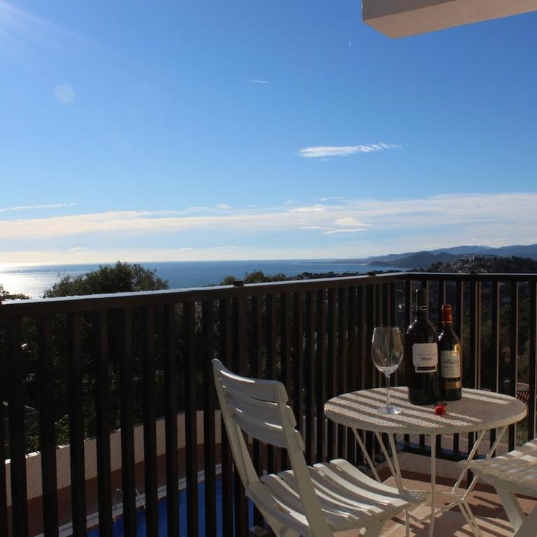 Mirador De La Costa Luxury 1 - Three-Bedroom Apartment - 20