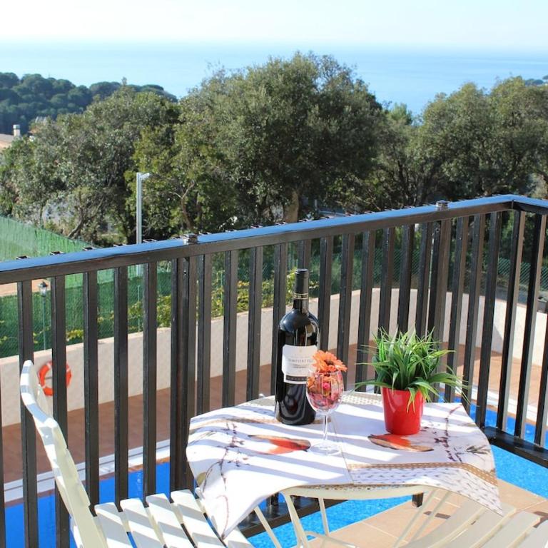 Mirador De La Costa Luxury 1 - Three-Bedroom Apartment - 30