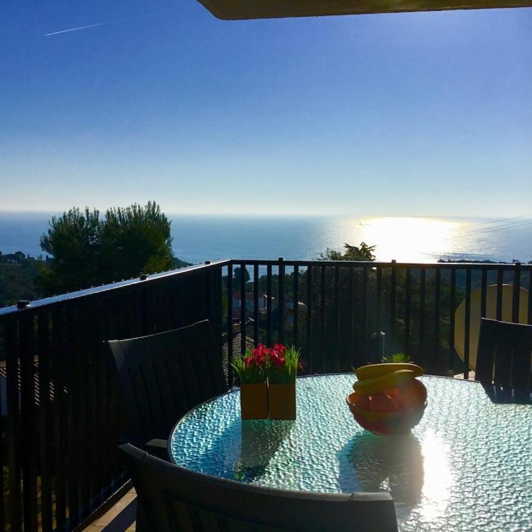 Mirador De La Costa Luxury 1 - Three-Bedroom Apartment - 32