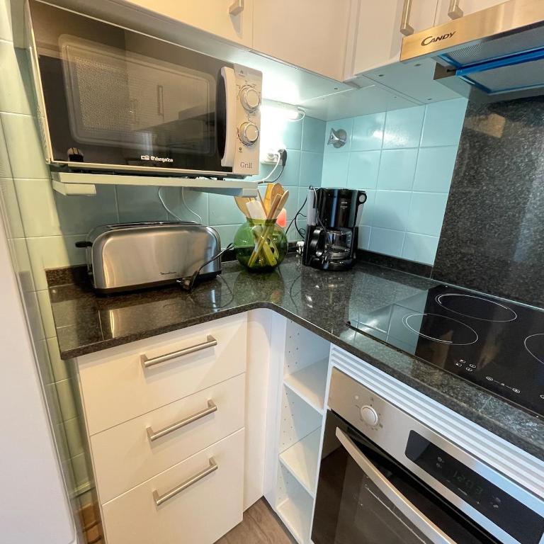 Mirador De La Costa Luxury 1 - Three-Bedroom Apartment - 61
