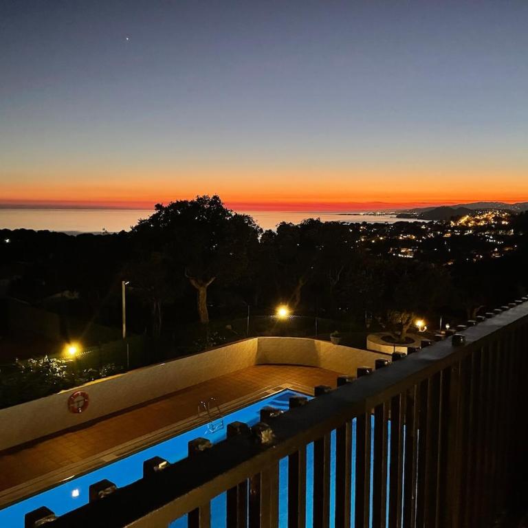 Mirador De La Costa Luxury 1 - Three-Bedroom Apartment - 76