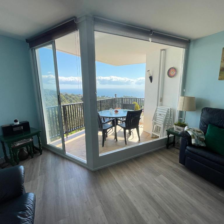 Mirador De La Costa Luxury 1 - Three-Bedroom Apartment - 83