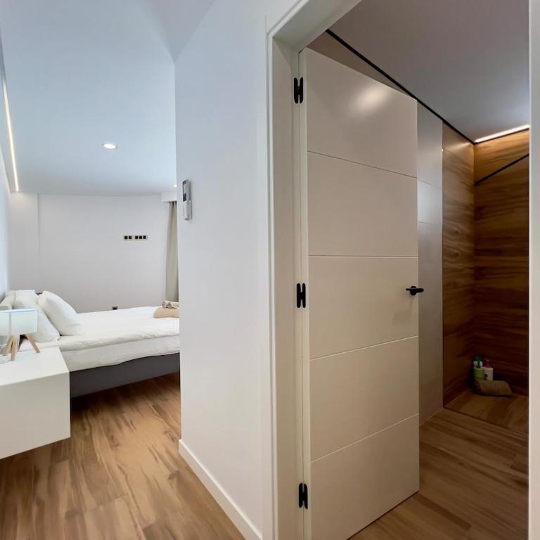 Villa Los Gigantes - Two-Bedroom Apartment - 12