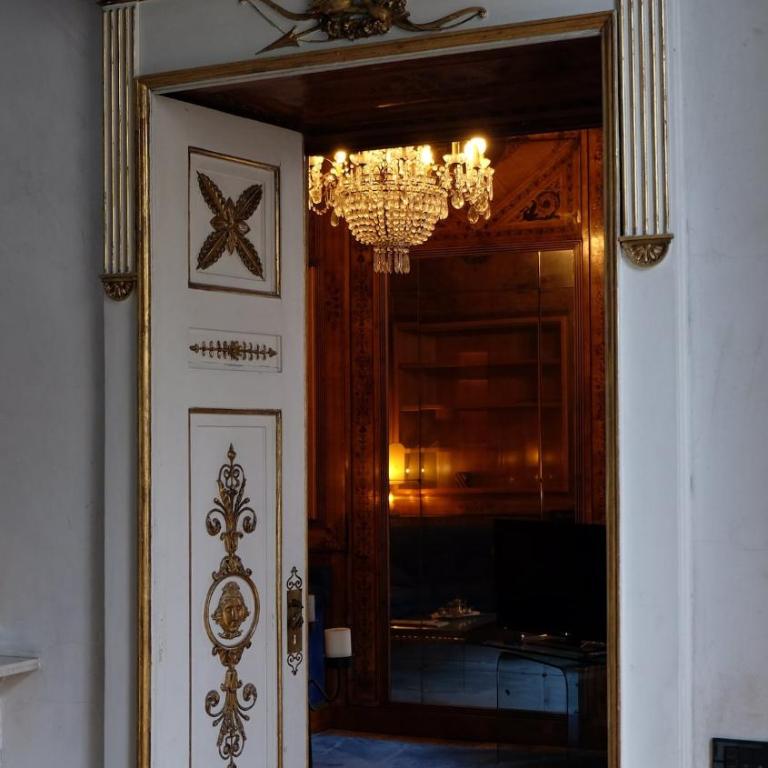 Dimora del medico del Re a 50m da Piazza San Carlo - Apartment - 30
