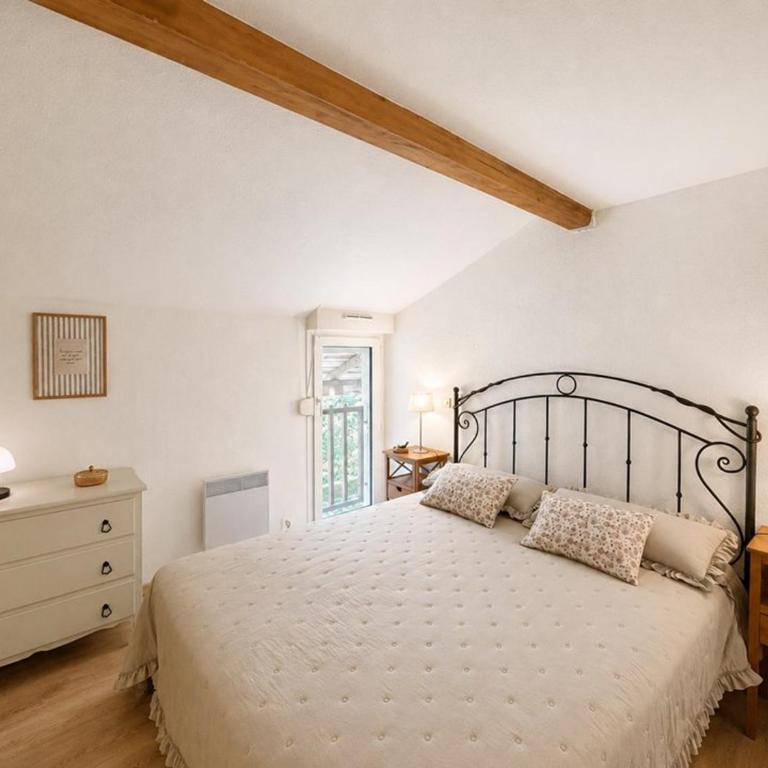 Appartement, animaux acceptés - Vue piscine et lac - Appartement 2 Chambres - 10