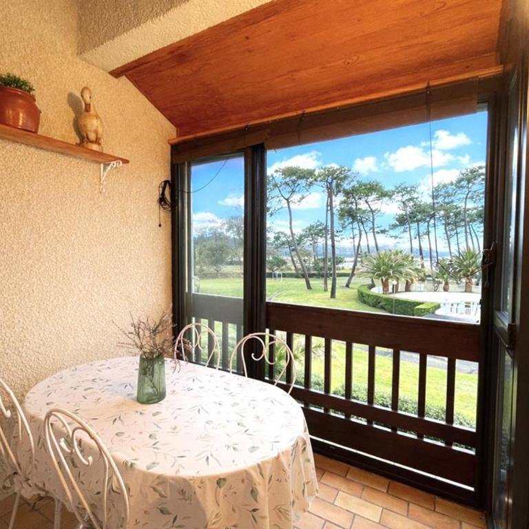 Appartement, animaux acceptés - Vue piscine et lac - Appartement 2 Chambres - 17