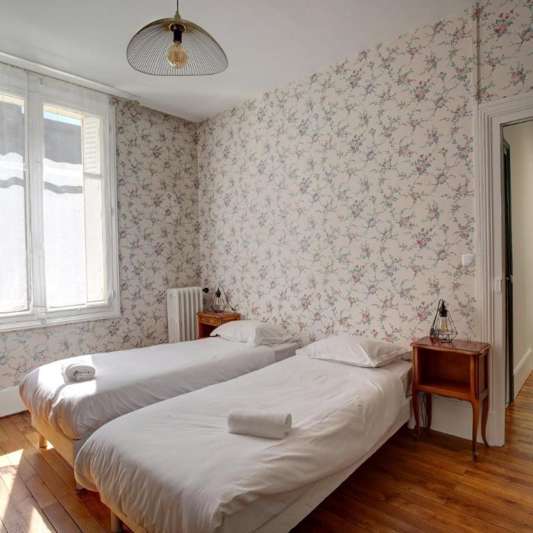 La Maison au Pied du Château - Maison de Vacances - 28