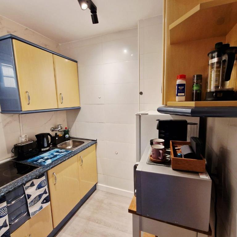 Agata Sea View Apartment - One-Bedroom Apartment - 14