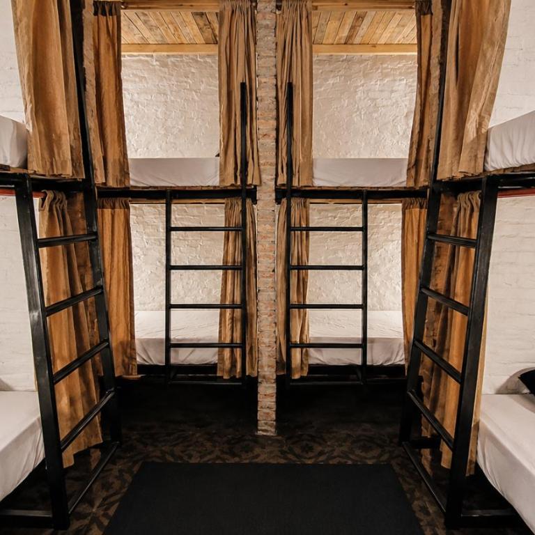 El Gran Gomero Hostal & Motoposada - Bed in 8-Bed Mixed Dormitory Room - 1