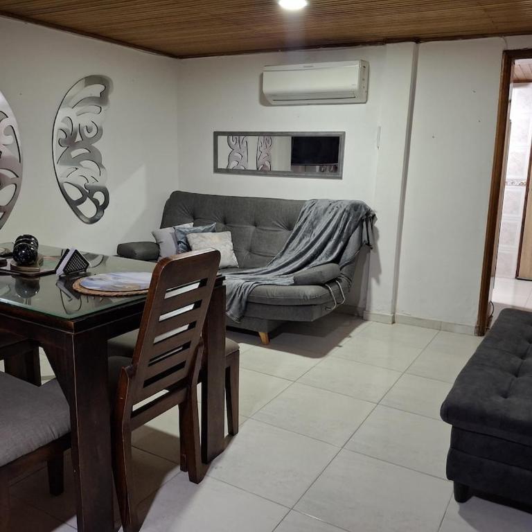 Brussels House, 2 bedrooms - Three-Bedroom House - 32