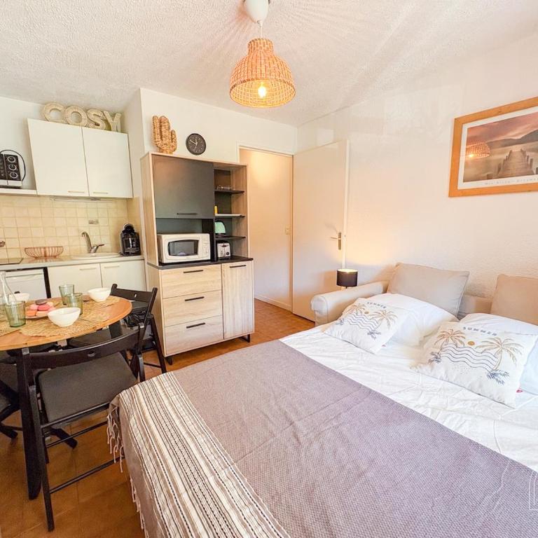 Petit T2 à Six fours proche plage dans résidence - Apartamento de 1 dormitorio - 11
