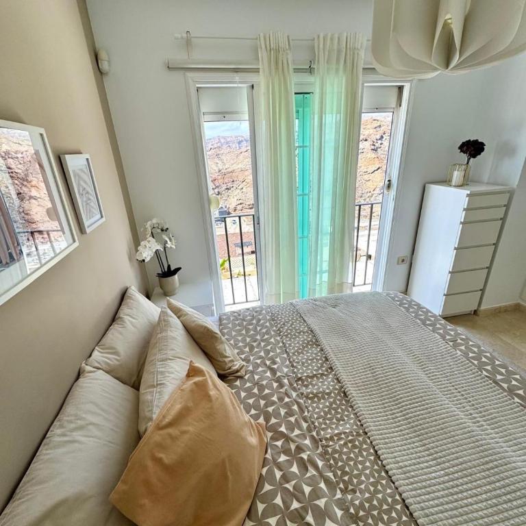 Canary Islands view of Puerto Rico - Three-Bedroom Apartment - 7