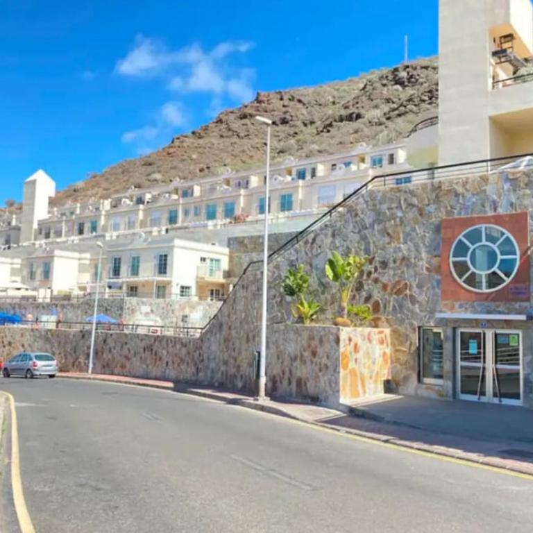 Canary Islands view of Puerto Rico - Three-Bedroom Apartment - 11