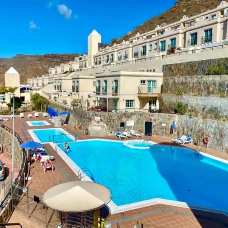Canary Islands view of Puerto Rico - Three-Bedroom Apartment - 14