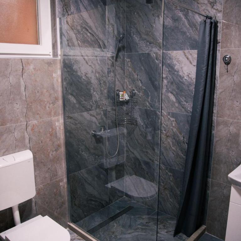 Hana Apartman - Apartman sa 2 Spavaće Sobe - 12