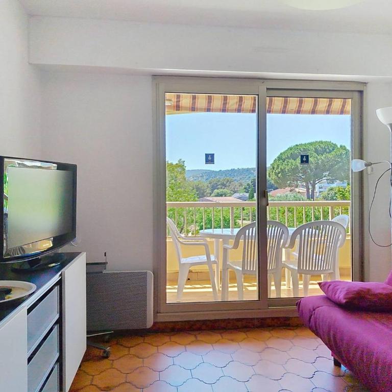 Joli T2 rénové à La Favière, proche plages et commerces, parking privatif - FR-1-610-16 - Apartamento (4 adultos) - 11