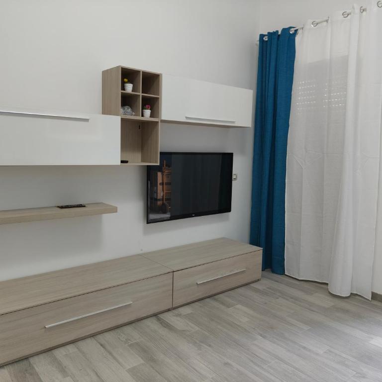 La Stella del Mare - Appartamento con 1 Camera da Letto, Balcone e Vista Montagna - 5