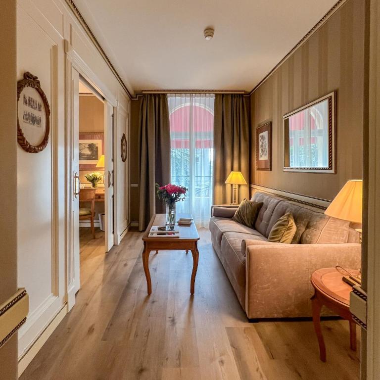 Carlton Lausanne Boutique Hôtel - Junior Suite - 1