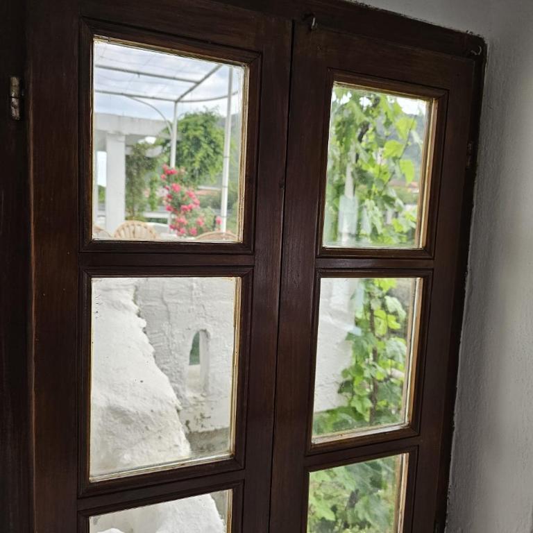 Old Bosnian House-3 bedroom apartment - Three-Bedroom Apartment - 12
