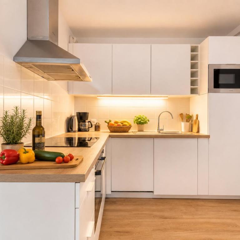Grand appartement 10 pers, Ventilateur, 5 chambres & Parking gratuit - Appartement - 6