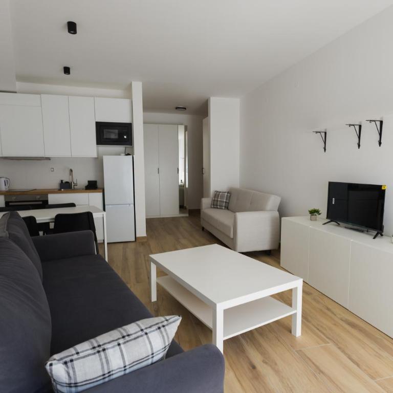 iNSide Stay - One-Bedroom Apartment - 1