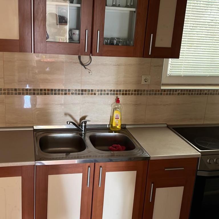 Kuća za izdavanje - Kuća sa 2 Spavaće Sobe - 6