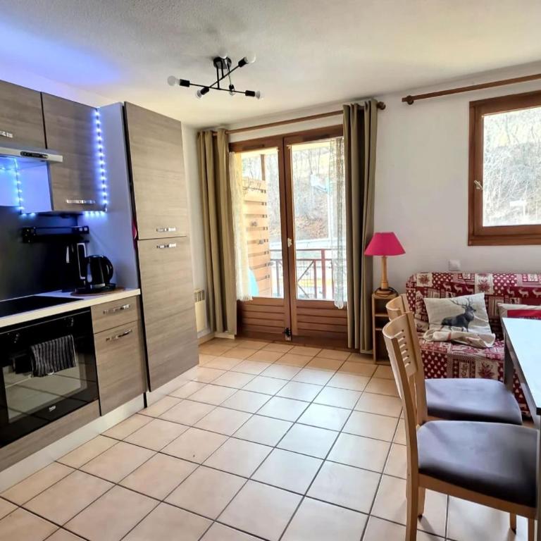 Appartement cosy à Briançon proche des pistes - Appartement - 2
