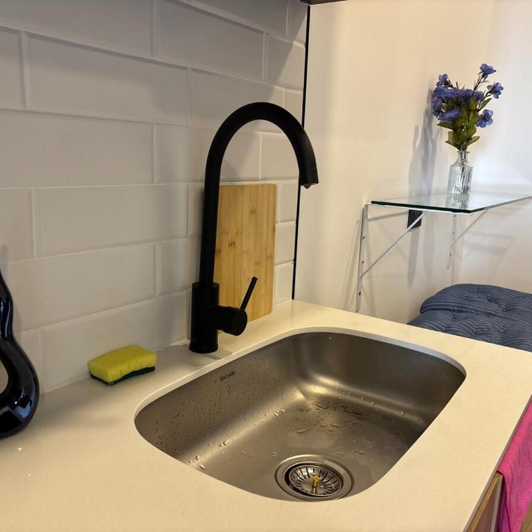 USA Embassy Corferias Malls Security 10 minutes to Connecta - Apartamento de 1 dormitorio - 3
