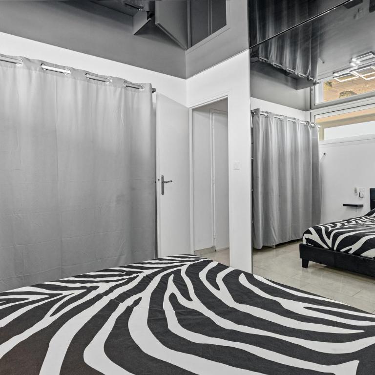 Studio Naturiste Design - Suite - Vue sur Mer - 5