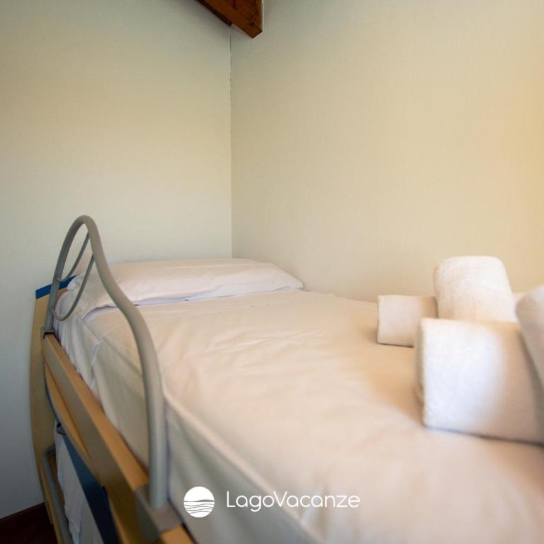 Lago Dorato - Apartamento de 2 dormitorios - 37