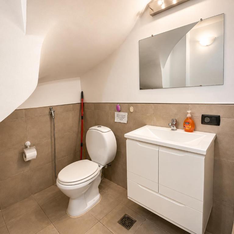Casa Colinas - Two-Bedroom House - 10