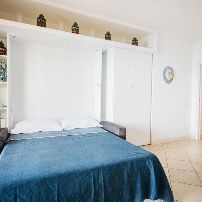 Perla Mediterranea by Taormina Holidays - Two-Bedroom Apartment - 8